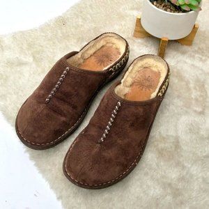 UGG | Brown Suede Kohala Clog Size 6